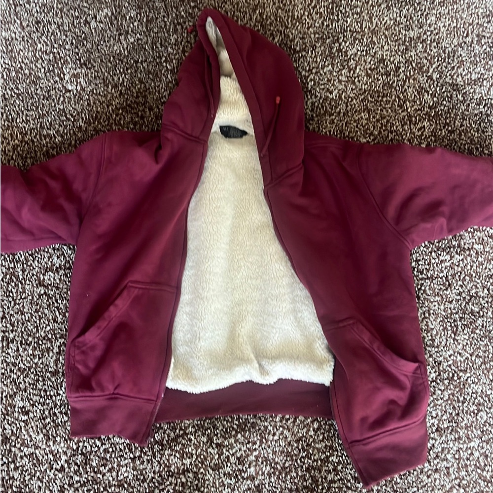 Men’s winter jacket only excepting cash